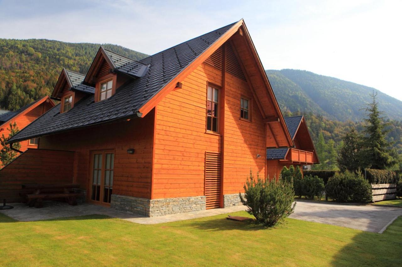 Kronau Chalet Resort Kranjska Gora Exterior foto