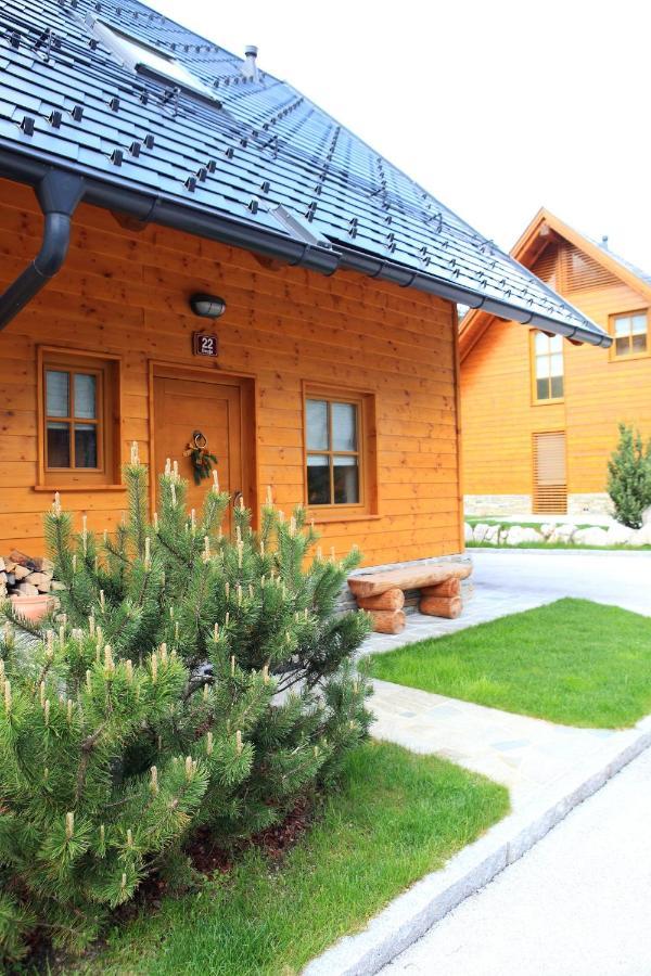 Kronau Chalet Resort Kranjska Gora Exterior foto