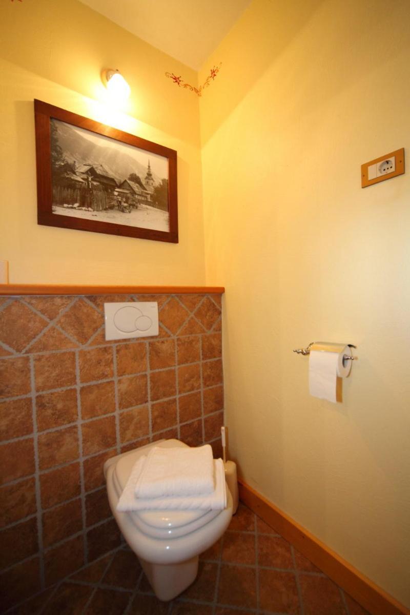 Kronau Chalet Resort Kranjska Gora Zimmer foto